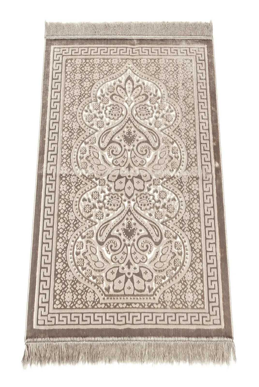 Guestinhouse Velvet Prayer Mat